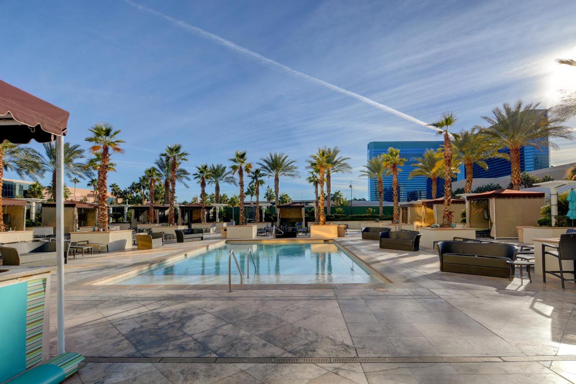 Balcony Strip View Suite * Mgm Signature Tower 3 Las Vegas Exterior photo