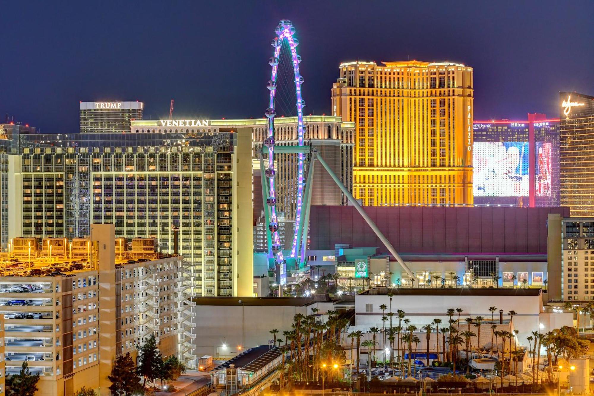 Balcony Strip View Suite * Mgm Signature Tower 3 Las Vegas Exterior photo