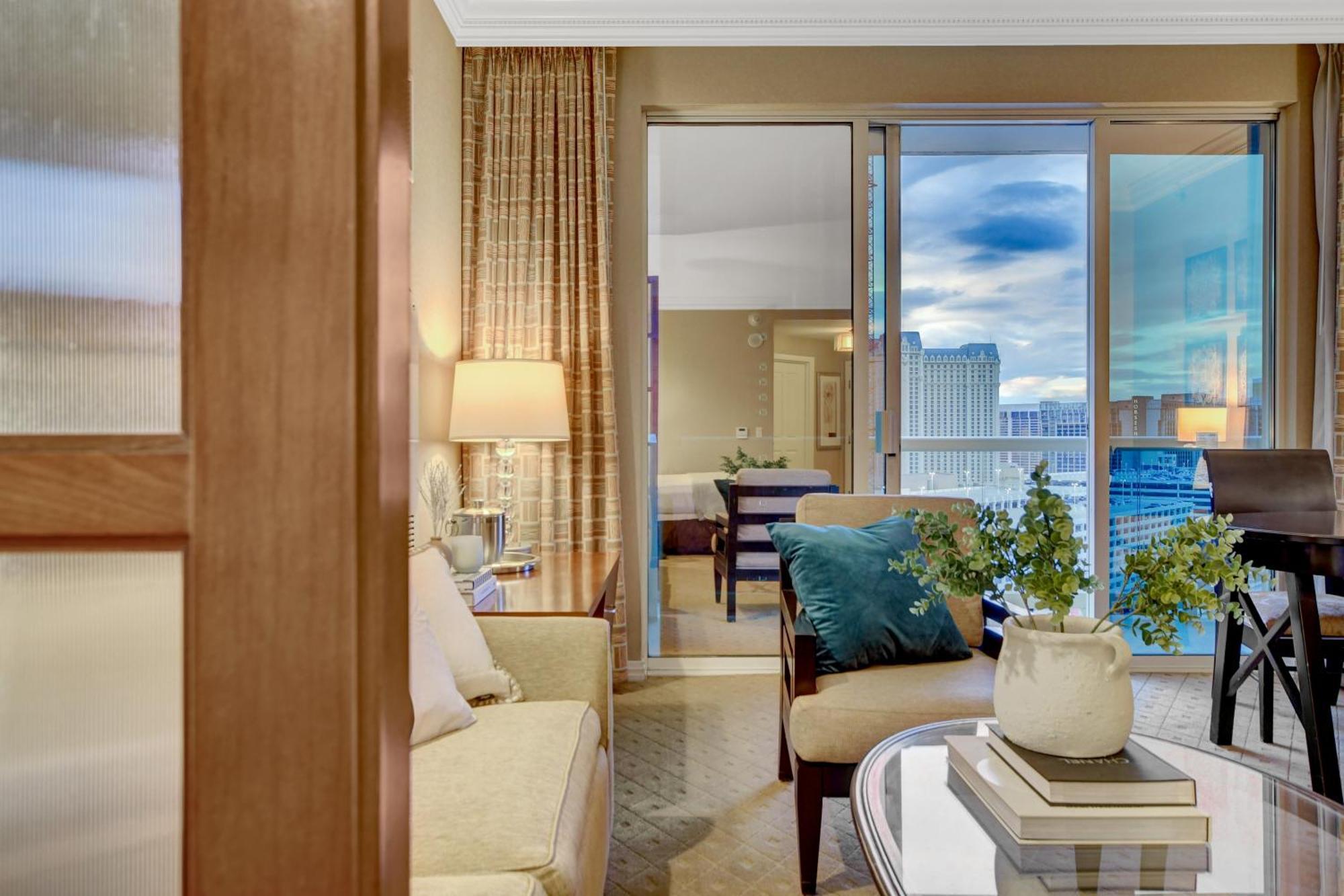 Balcony Strip View Suite * Mgm Signature Tower 3 Las Vegas Exterior photo