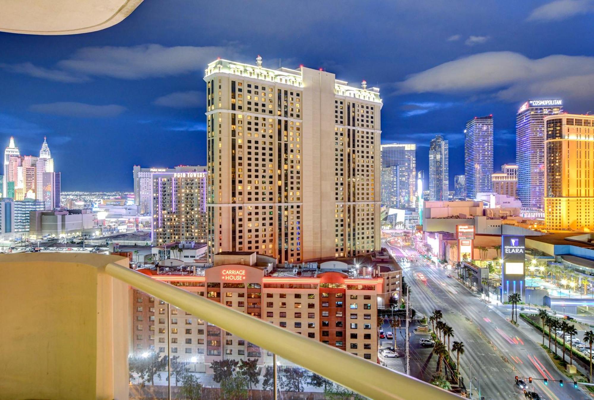 Balcony Strip View Suite * Mgm Signature Tower 3 Las Vegas Exterior photo